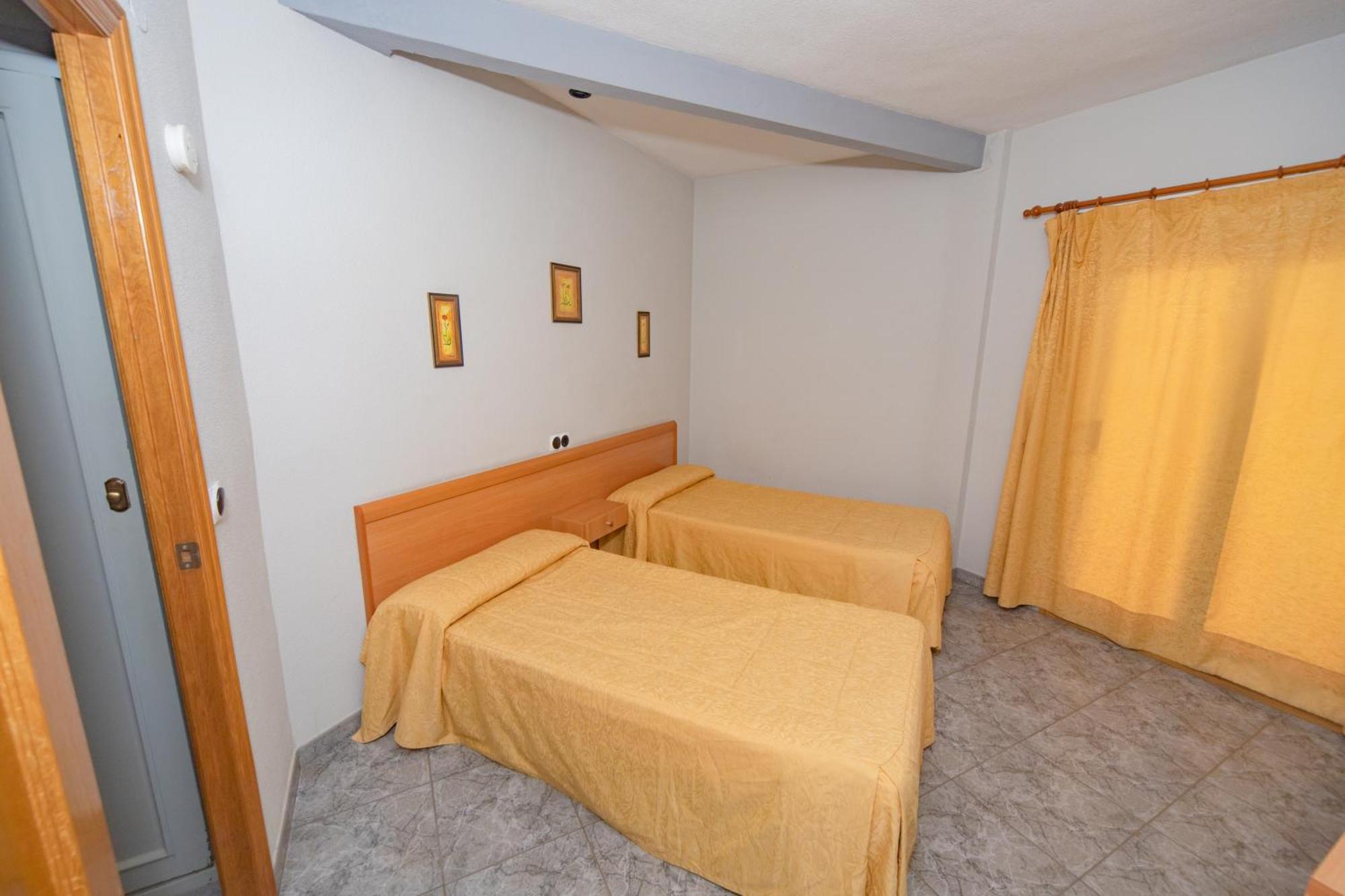 Hostal Virginia Favareta Esterno foto